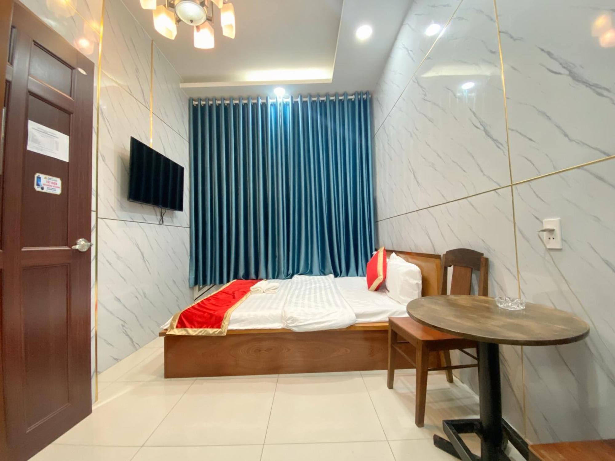 Lucky Hotel Хошимин Экстерьер фото