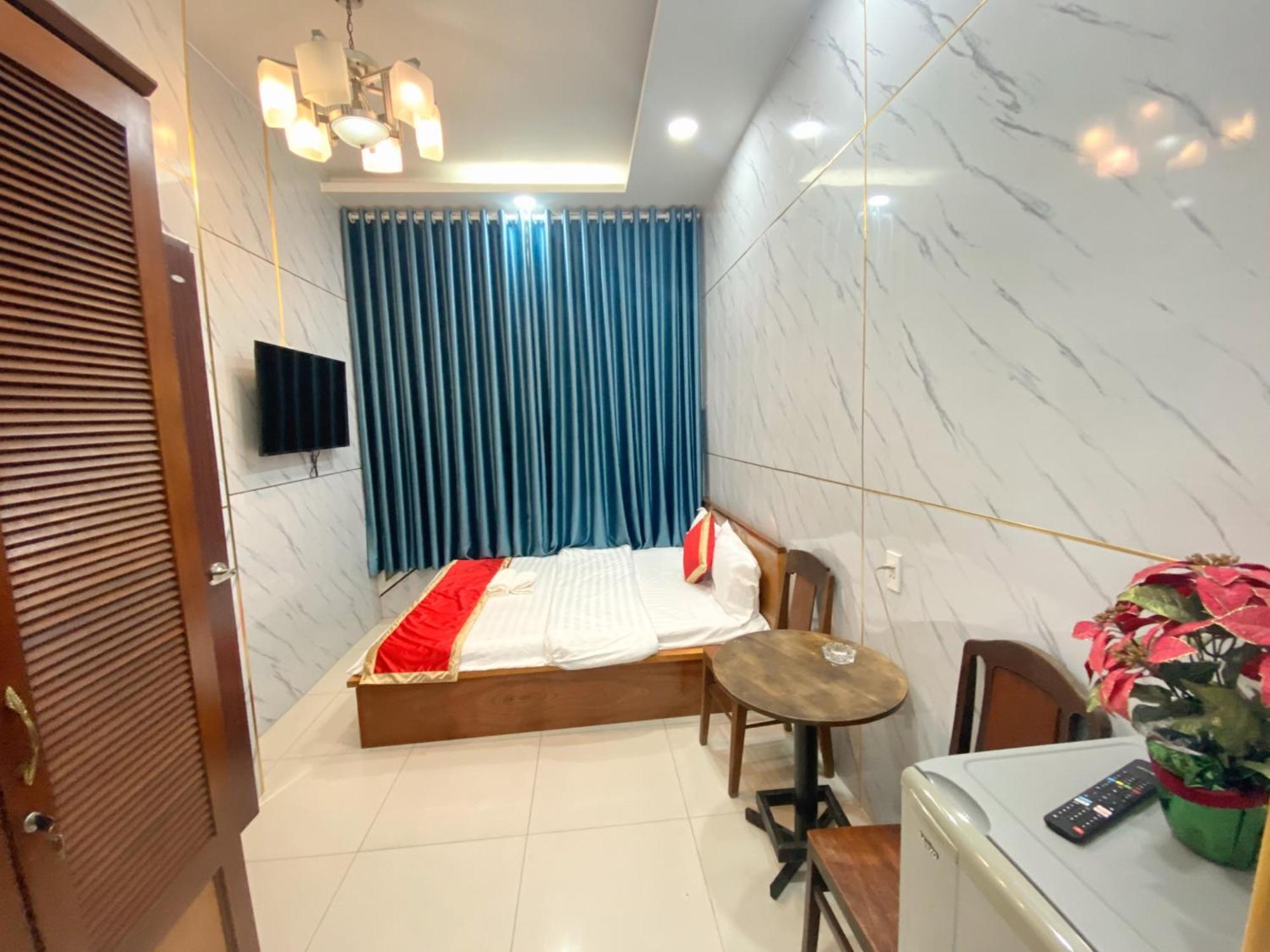 Lucky Hotel Хошимин Экстерьер фото
