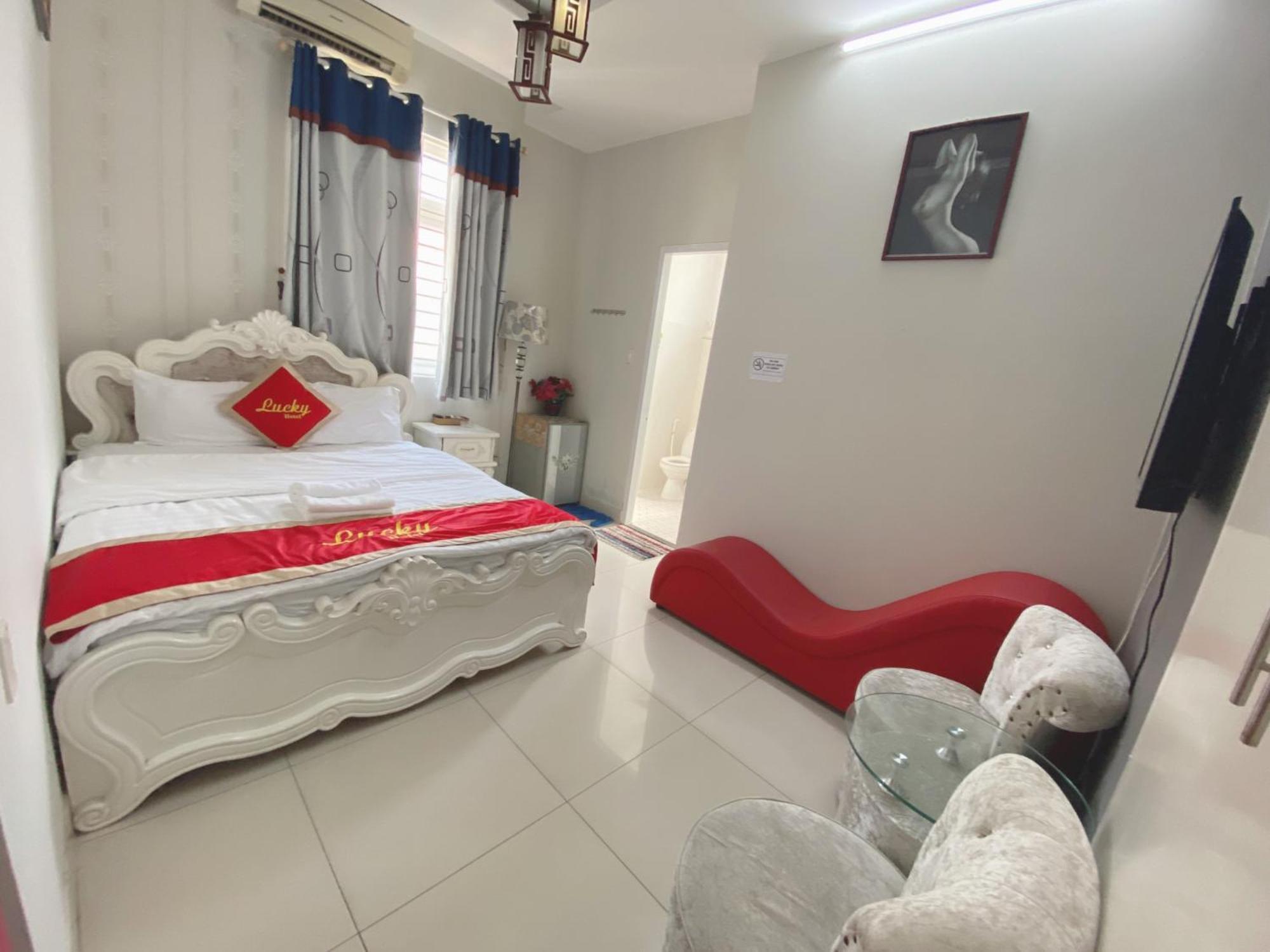 Lucky Hotel Хошимин Экстерьер фото