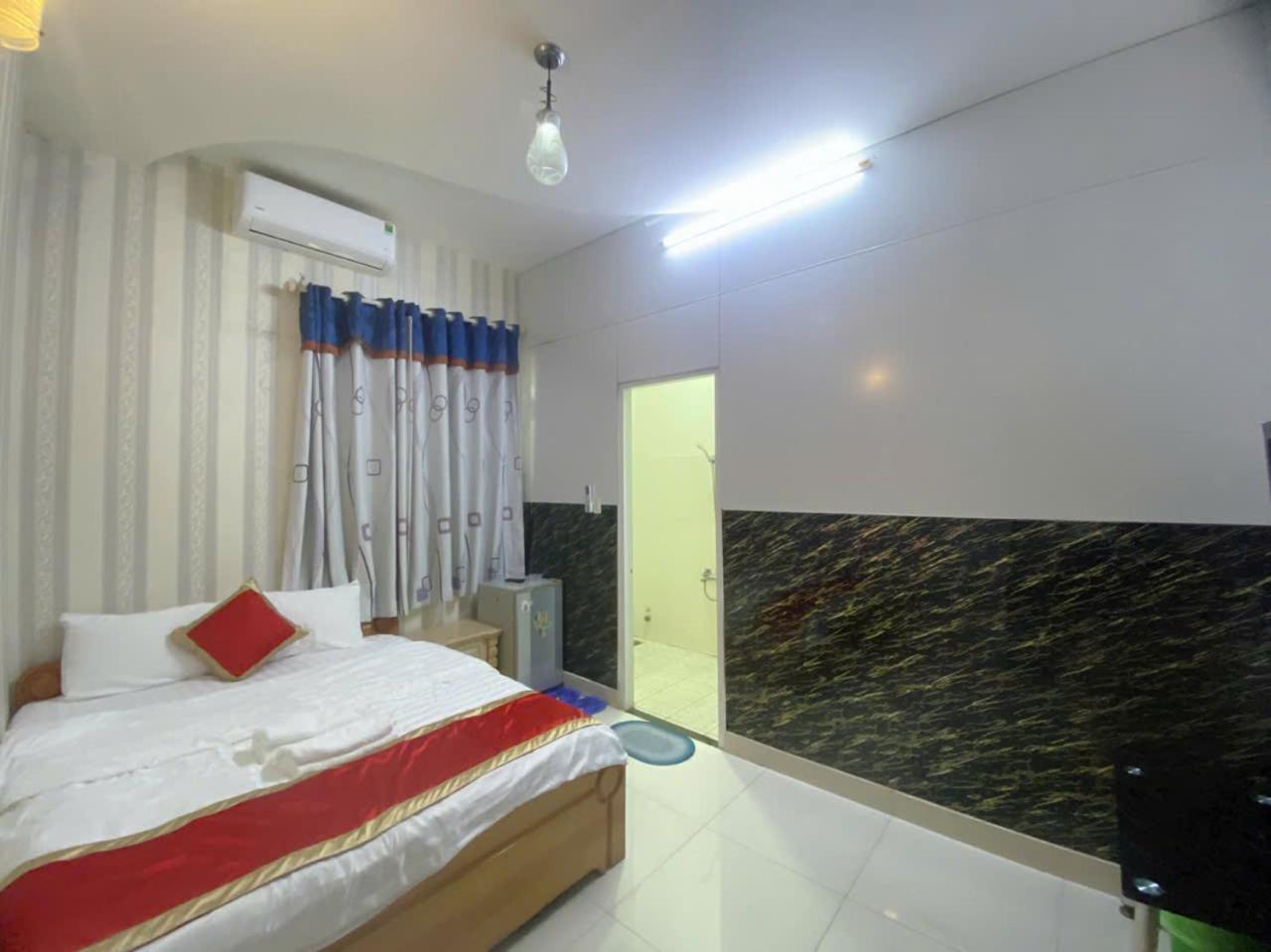 Lucky Hotel Хошимин Экстерьер фото
